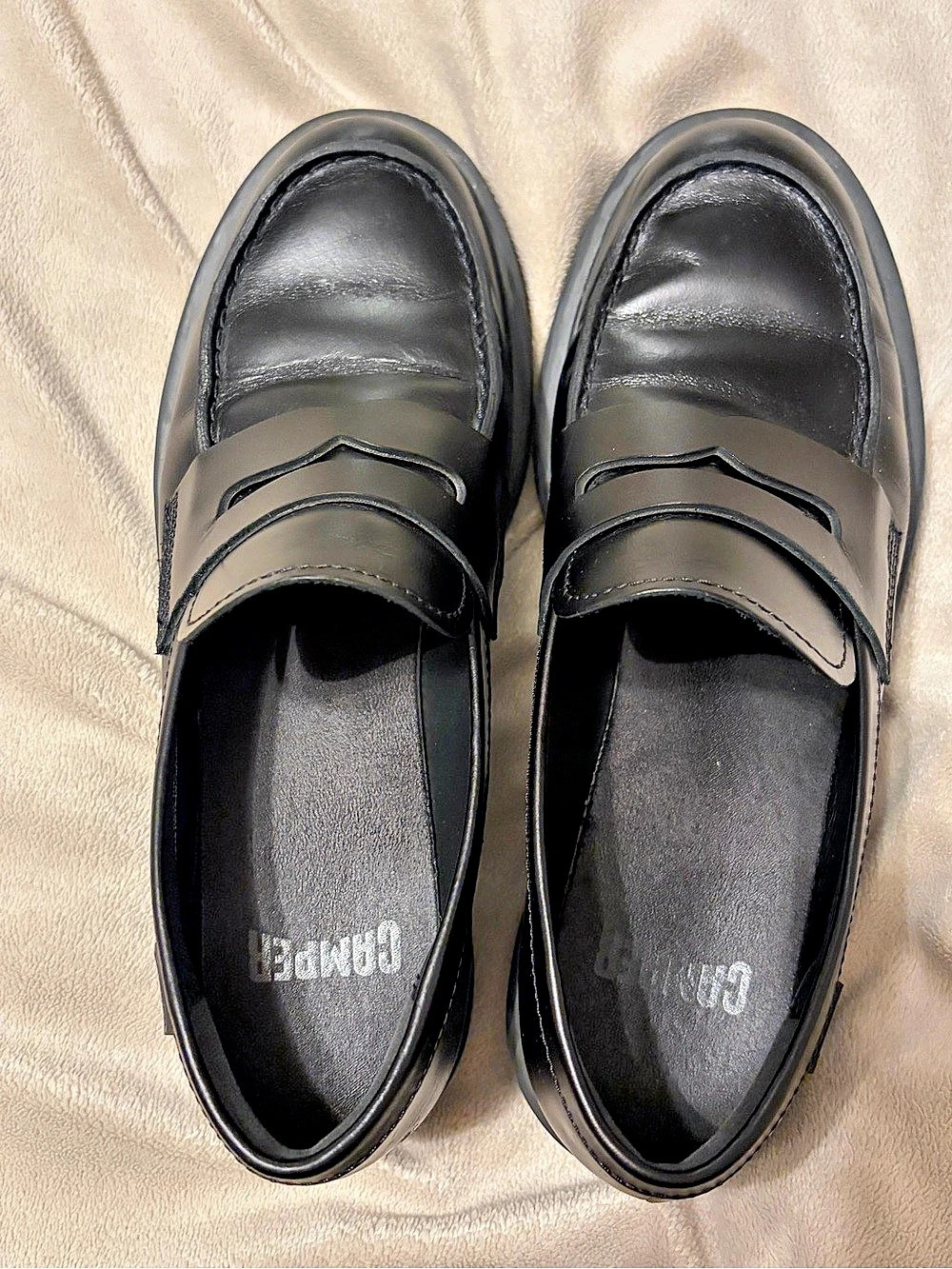 Camper Dean Black Leather Loafers Black Leather Loafers EU 39
